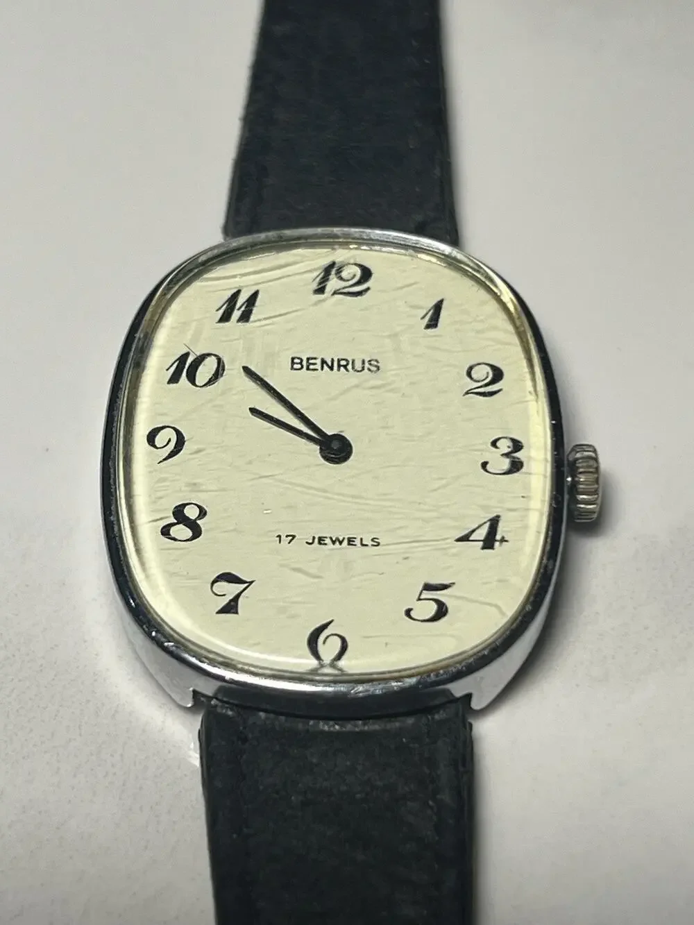 Benrus 17 Jewels Silver Analog Men's Wristwatch Mechanical Black Strap Works